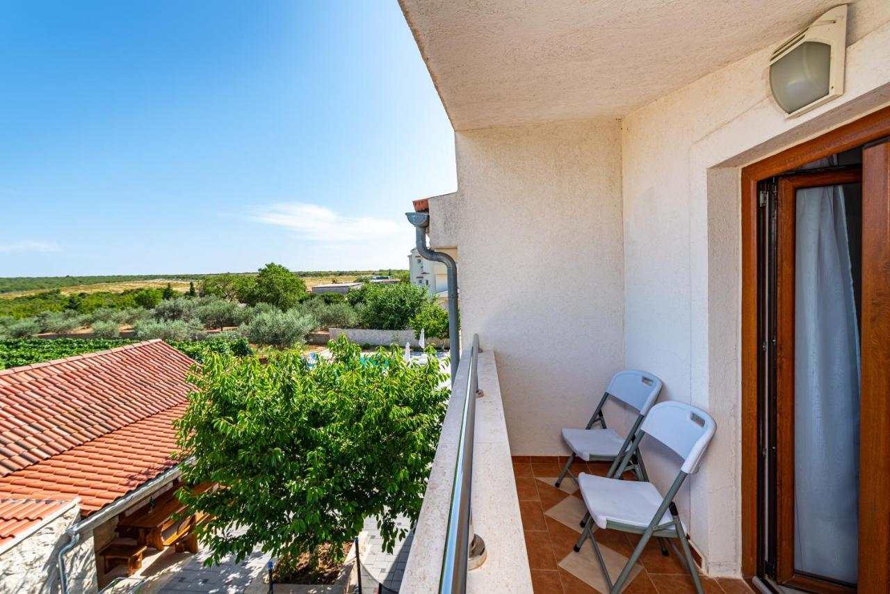 Villa Tome Donje Rastane Buitenkant foto