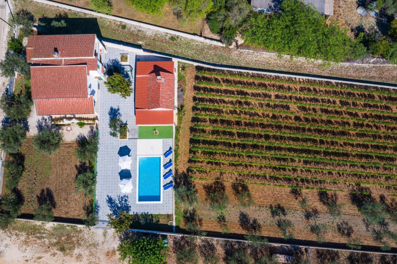 Villa Tome Donje Rastane Buitenkant foto