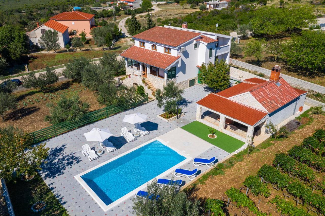 Villa Tome Donje Rastane Buitenkant foto