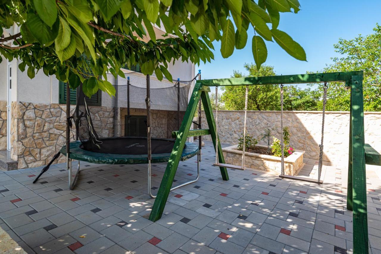 Villa Tome Donje Rastane Buitenkant foto